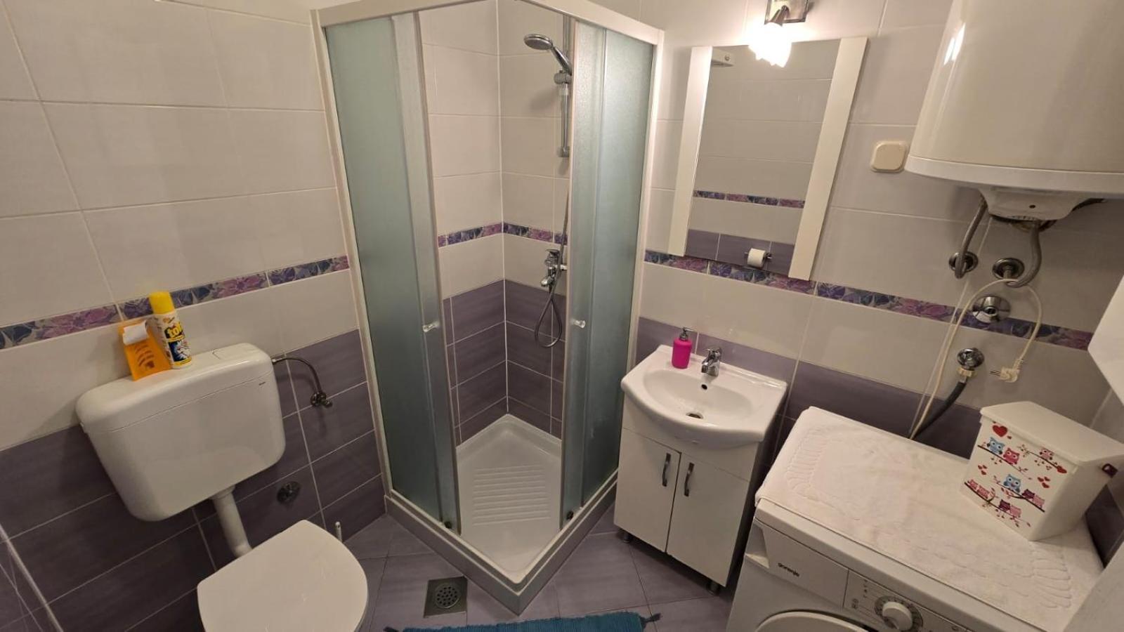 Studio Apartment Ljubica For 2 Persons 150M From The Beach 波雷奇 外观 照片